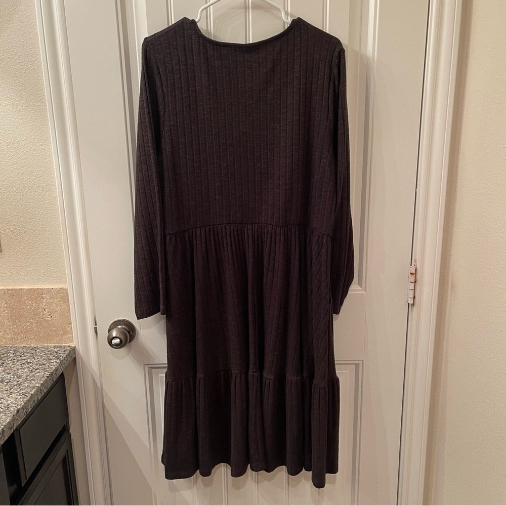 Torrid Women's Charcoal Long Sleeve Knit Dress - Size 2 (18/20) - Picture 2 of 8